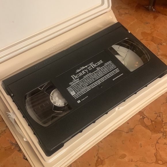 Walt Disney Beauty and the Beast VHS Black Diamond edition - Picture 6 of 6